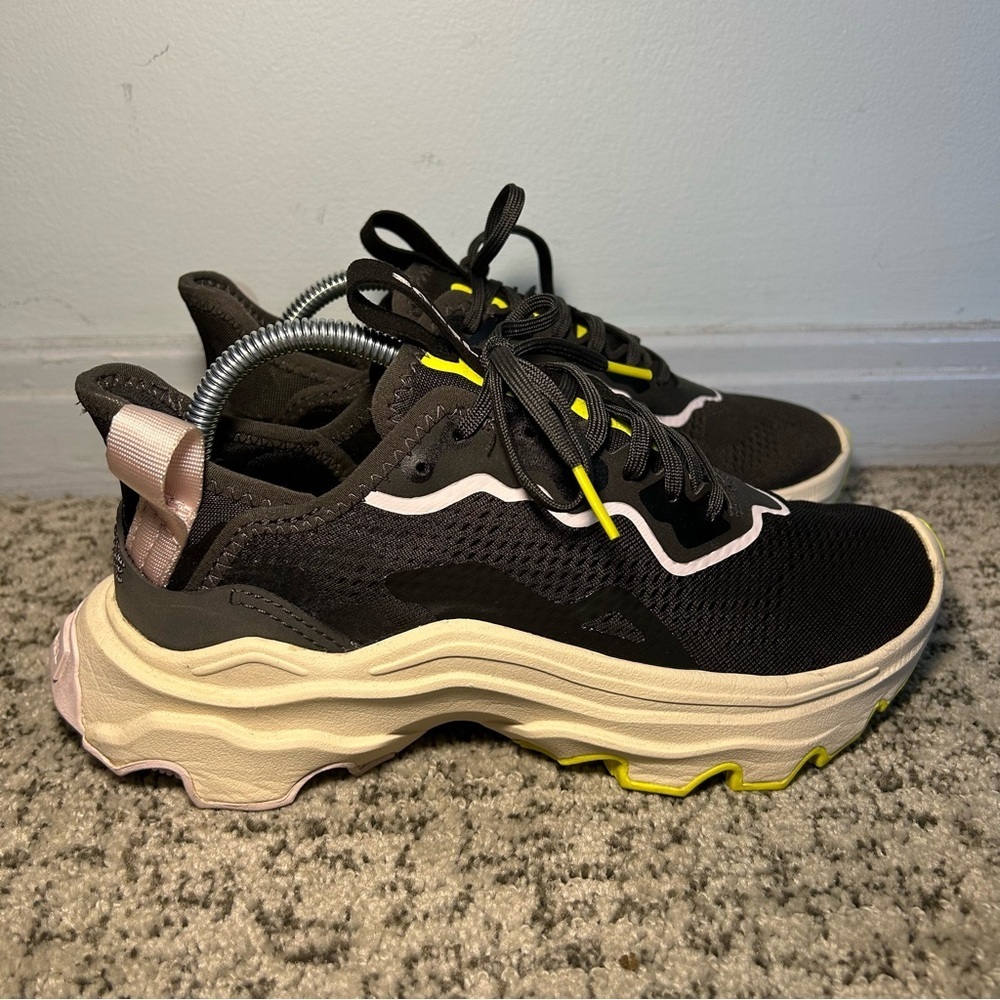 Sorel Jet, Dreamy Kinetic Breakthru Day Lace Shoes Size 6.5